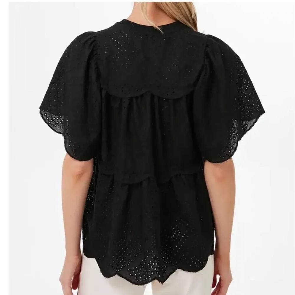 Tuckernuck Pomander Place Emi Eyelet Lace Top Black Flutter XS NWT - Picture 2 of 8